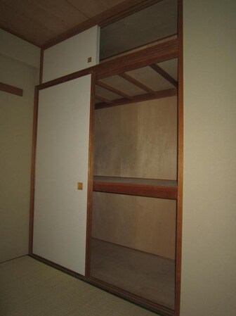 リヴィエルバーグ西大島の物件内観写真